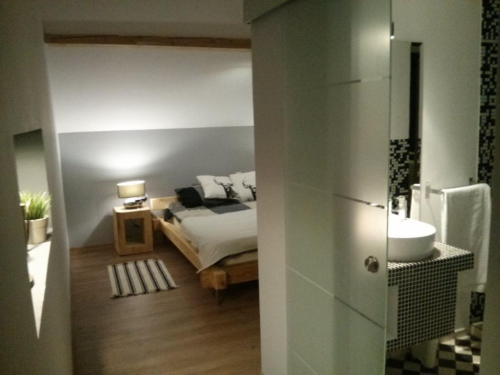 Villa Swiss Săcele Oda fotoğraf