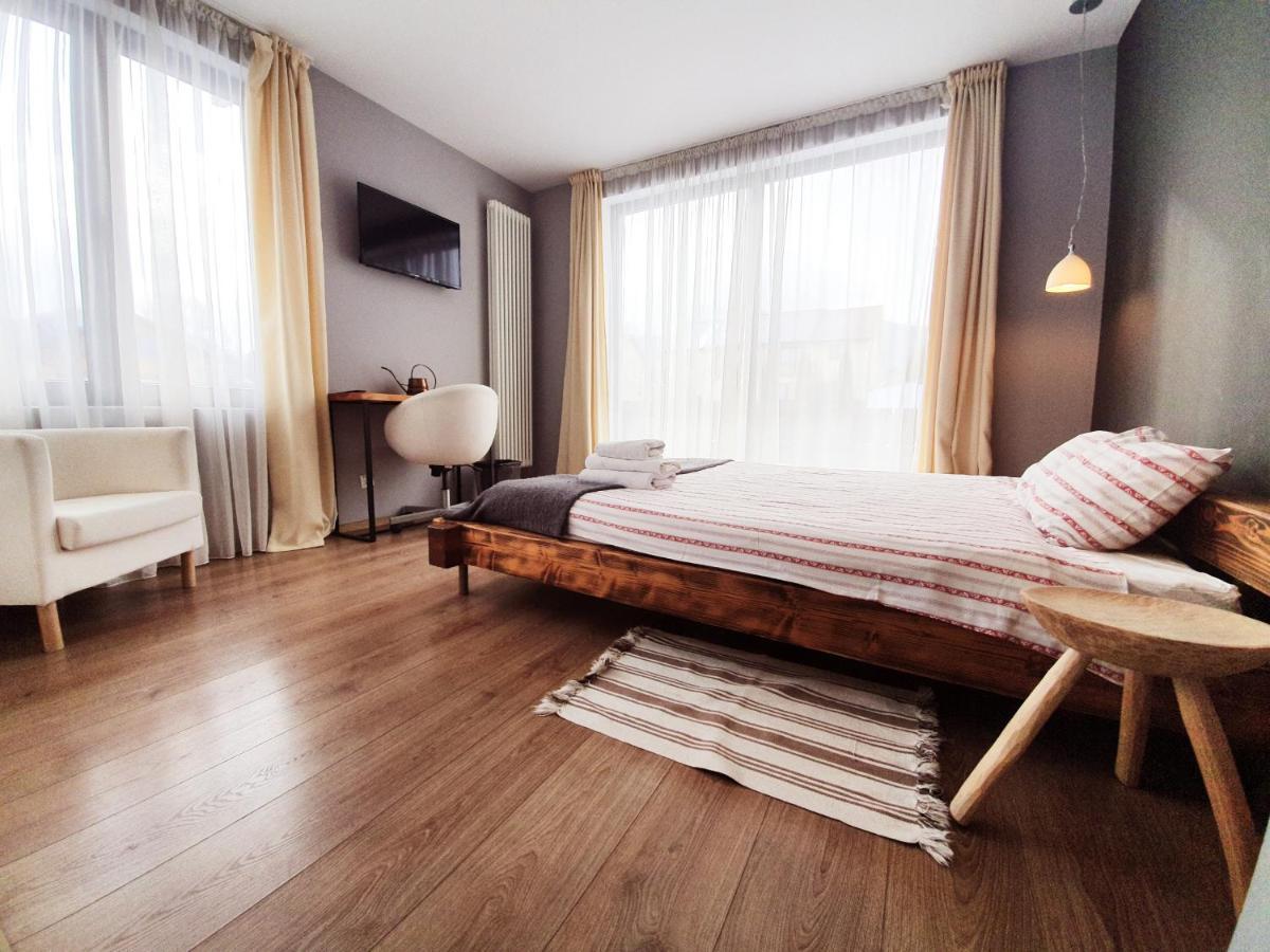 Villa Swiss Săcele Dış mekan fotoğraf